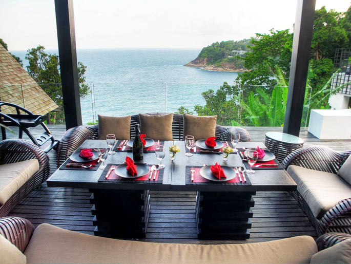Ultra Luxurious Villa on Phuket by Naga Concepts